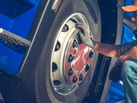 Gainesville, VA truck accident lawyer